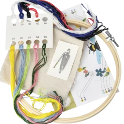 Broderikit Bi