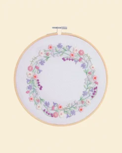 Broderikit Blomkrans