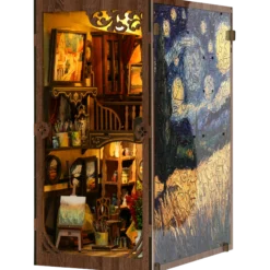 DIY Book Nook Art studio
