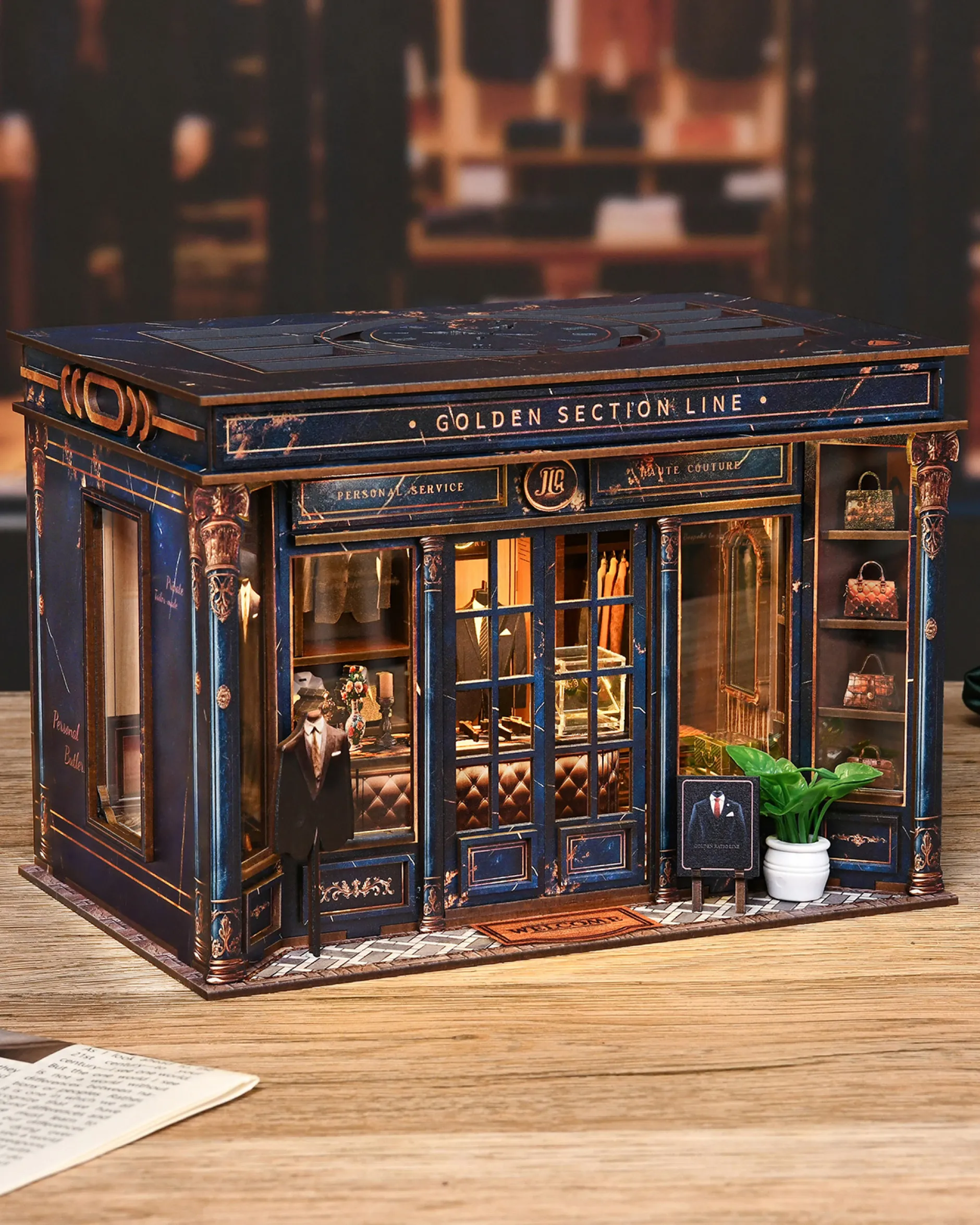 DIY Book Nook Golden selection