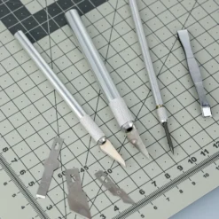 Knivset