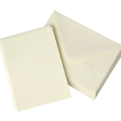 Kort och kuvert, creme