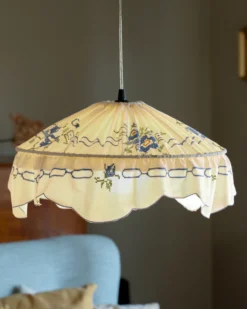 Lampskärm låg