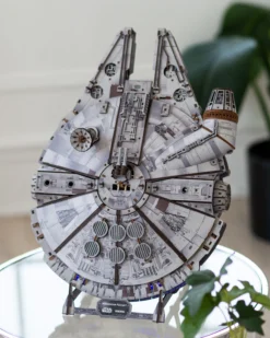Millenium Falcon stars