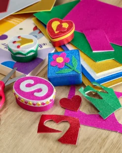 Självhäftande glittrig dekorgummi