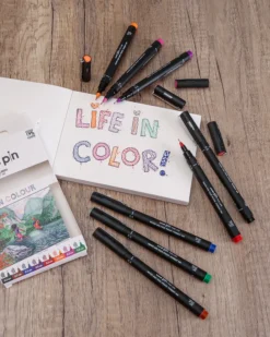 Uni Pin life in color