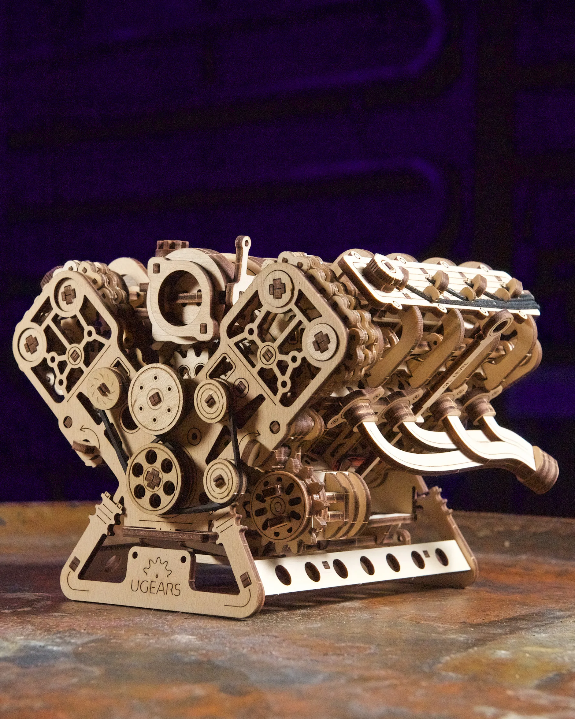 V8 Engine